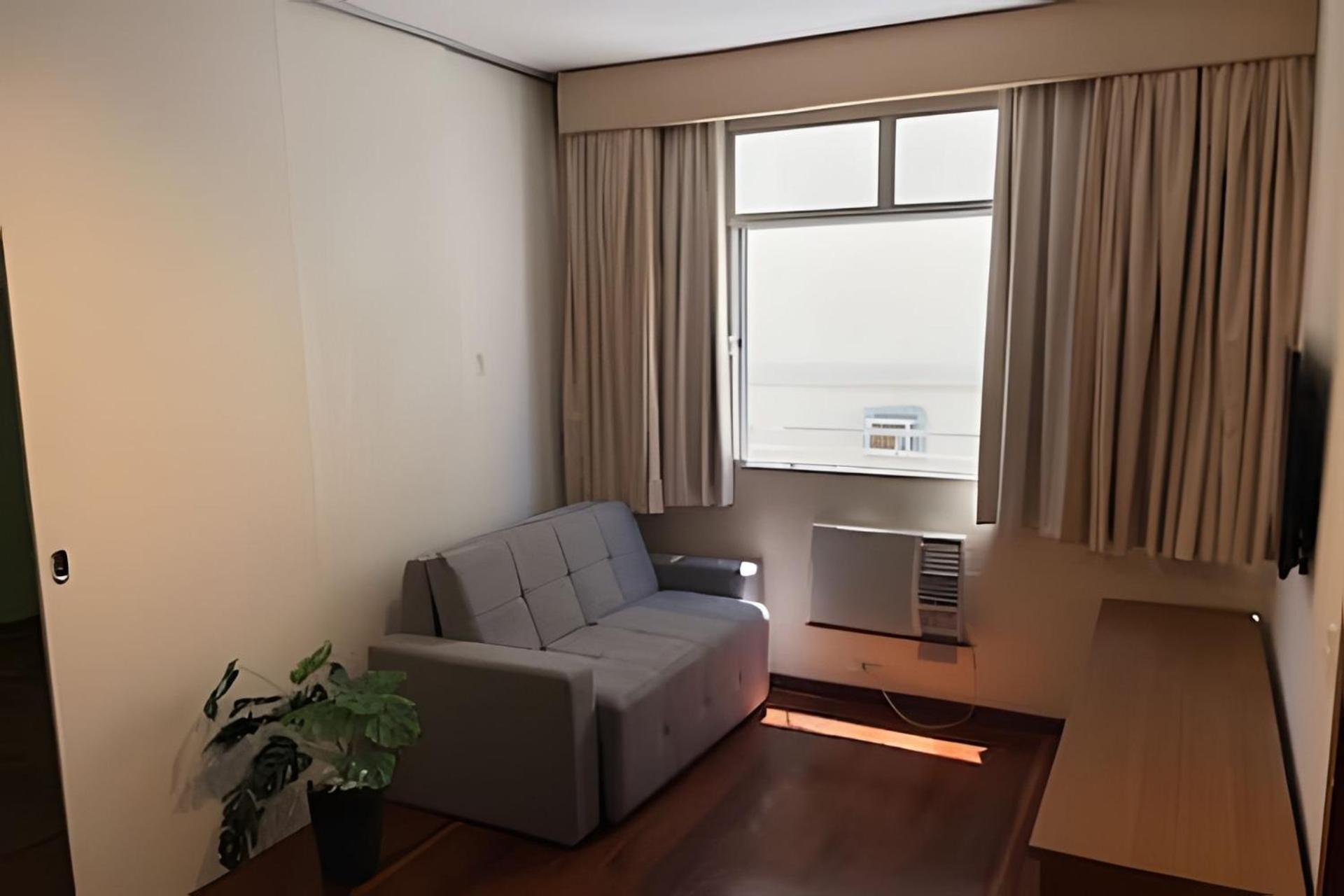 Apartamento Silencioso Para 6 Pessoas, 2 Quadras Da Praia, Proximo A Bares, Restaurantes E Metro Rio de Janeiro Luaran gambar